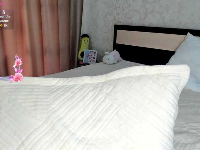 Misslovelly live cam on BongaCams