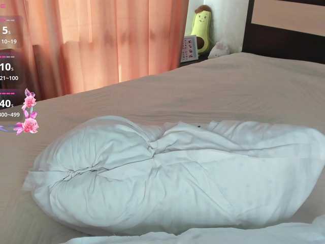 Misslovelly live cam on BongaCams