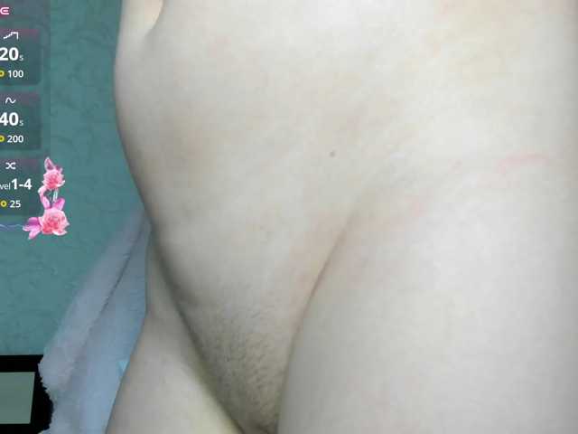 Misslovelly live cam on BongaCams