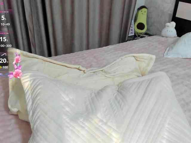 Misslovelly webcam