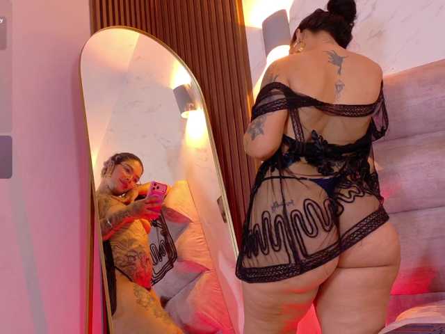 MadysonFox live cam on BongaCams