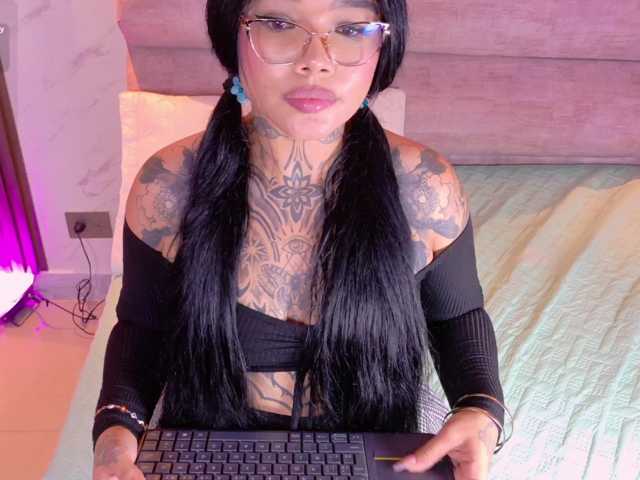 MadysonFox