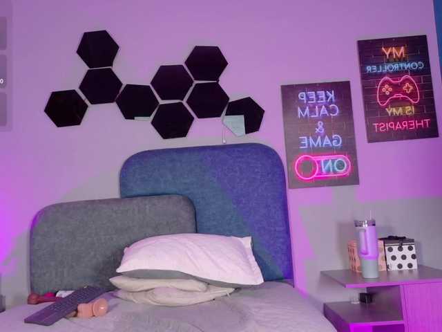 MadysonFox