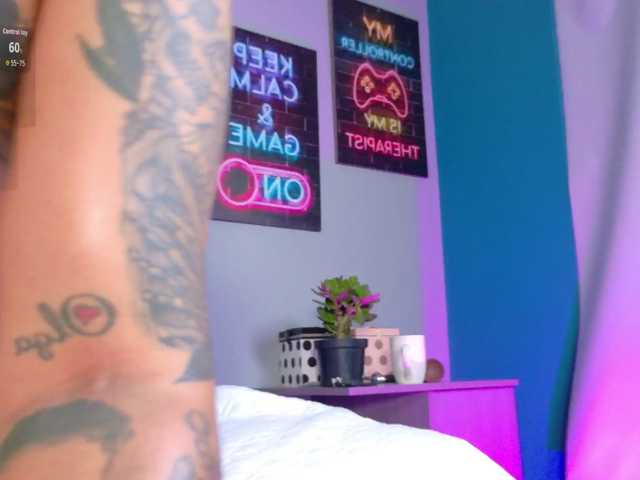 MadysonFox live cam on BongaCams