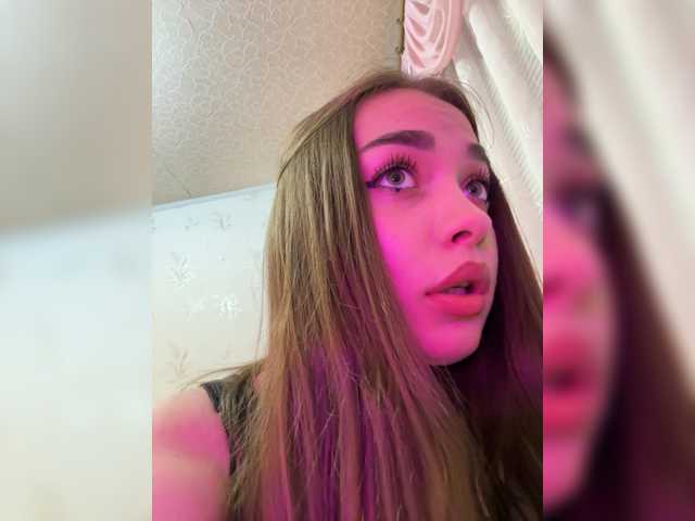 kamilik live cam on BongaCams