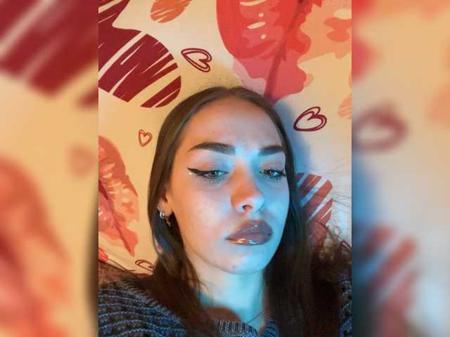 kamilik live cam on BongaCams