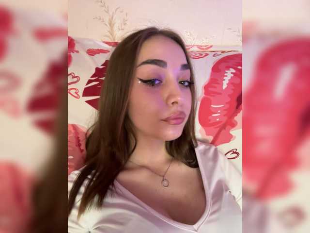 kamilik live cam on BongaCams