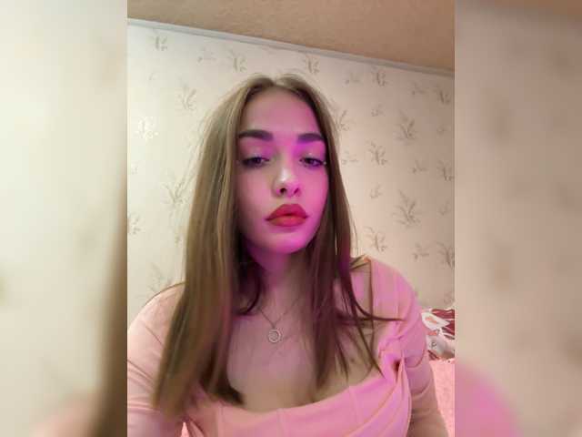 kamilik live cam on BongaCams