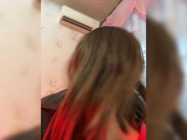 kamilik live cam on BongaCams