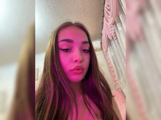 kamilik live cam on BongaCams