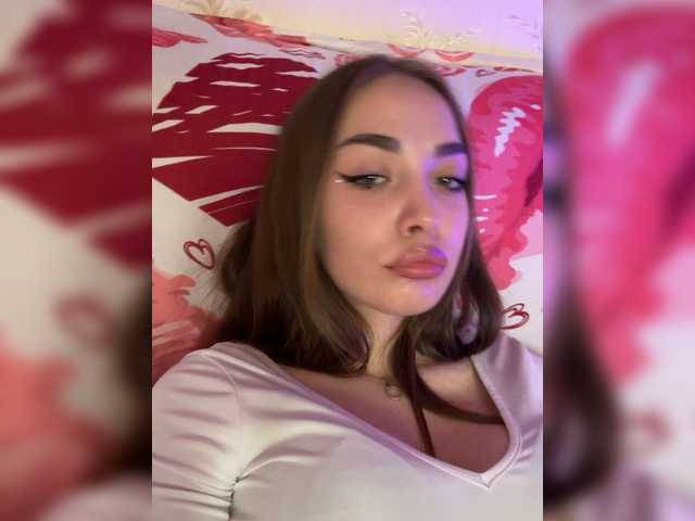 kamilik live cam on BongaCams
