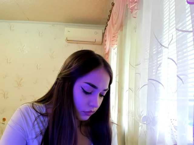 kamilik live cam on BongaCams