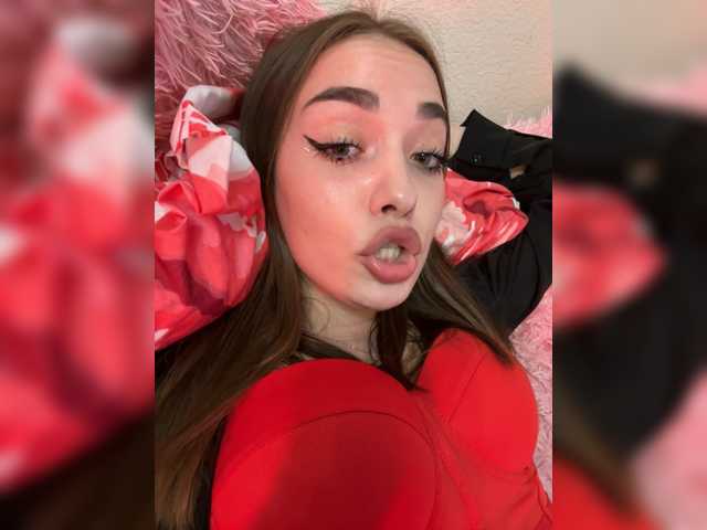 kamilik live cam on BongaCams