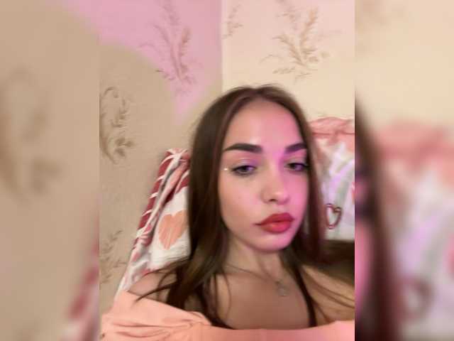 kamilik live cam on BongaCams