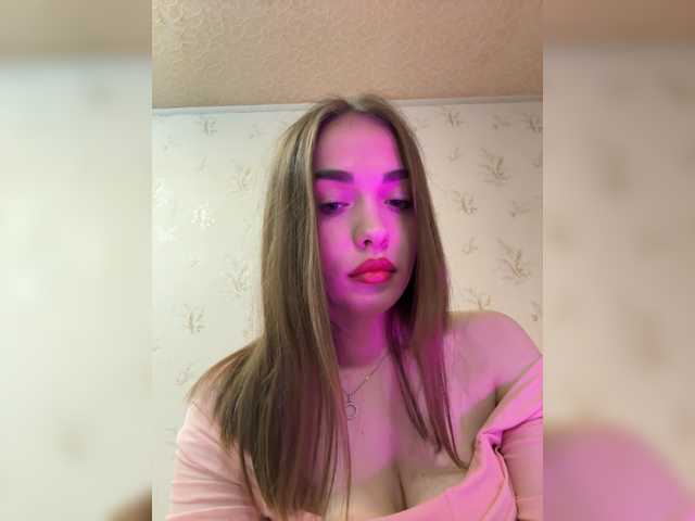 kamilik live cam on BongaCams
