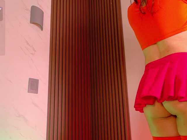 MiaCullens live cam on BongaCams