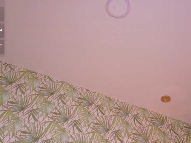 MiaCullens live cam on BongaCams