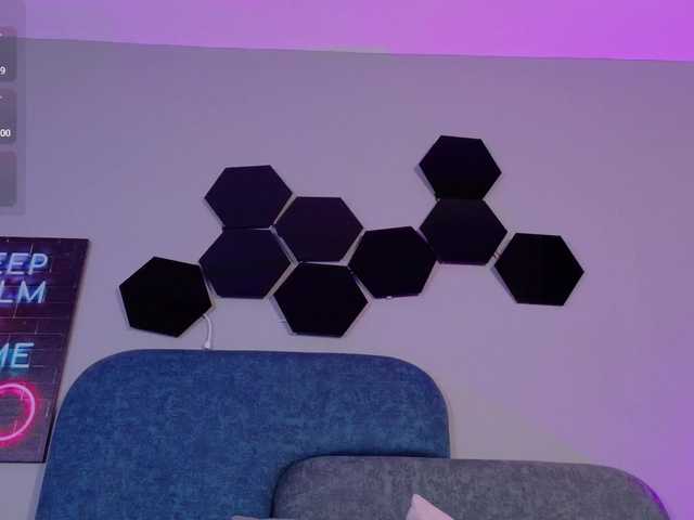 MiaCullens live cam on BongaCams