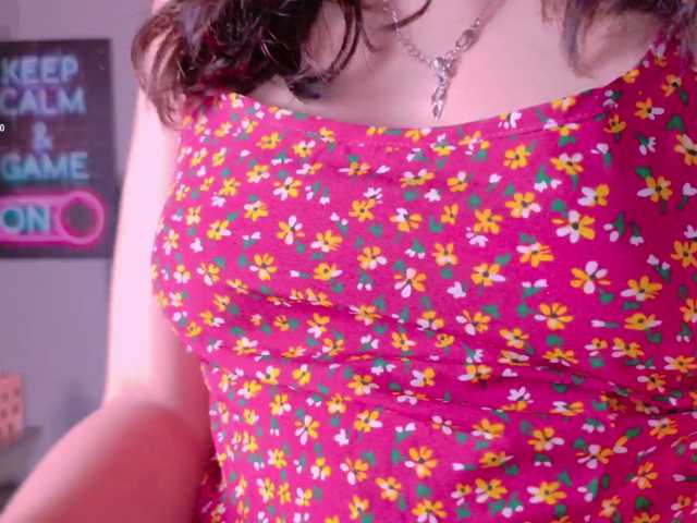 MiaCullens live cam on BongaCams