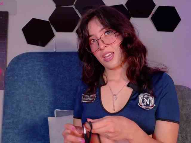 MiaCullens webcam