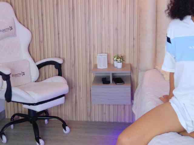IsabellQuintero webcam