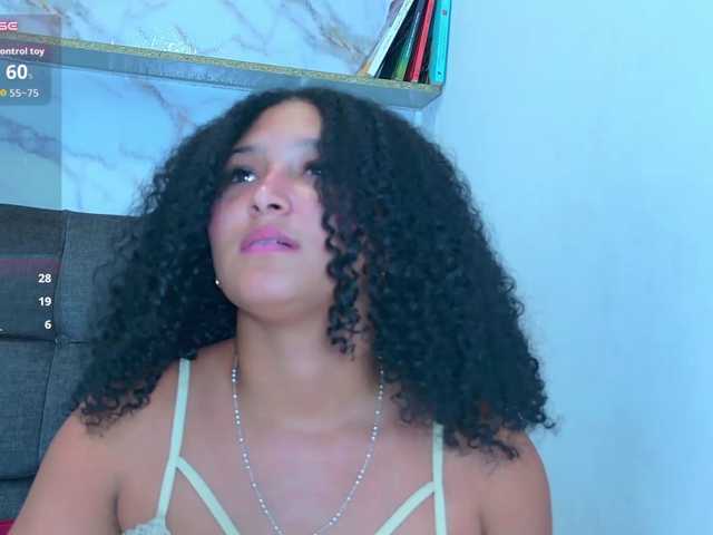 Pearl-Kitty live cam on BongaCams