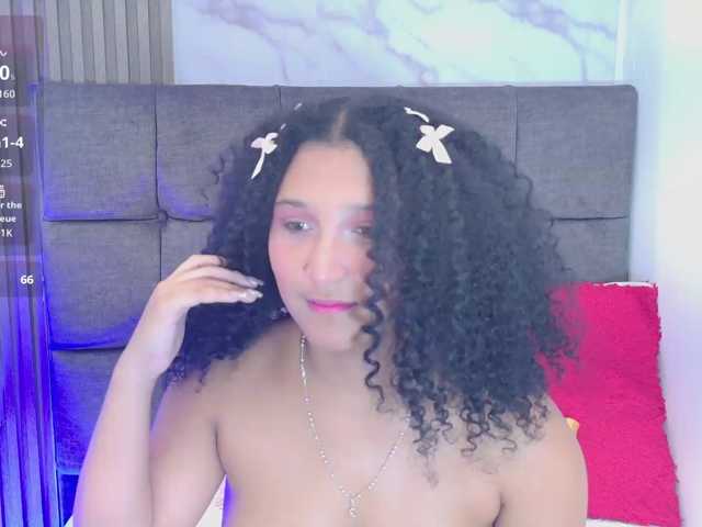 Pearl-Kitty live cam on BongaCams