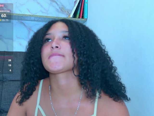 Pearl-Kitty live cam on BongaCams