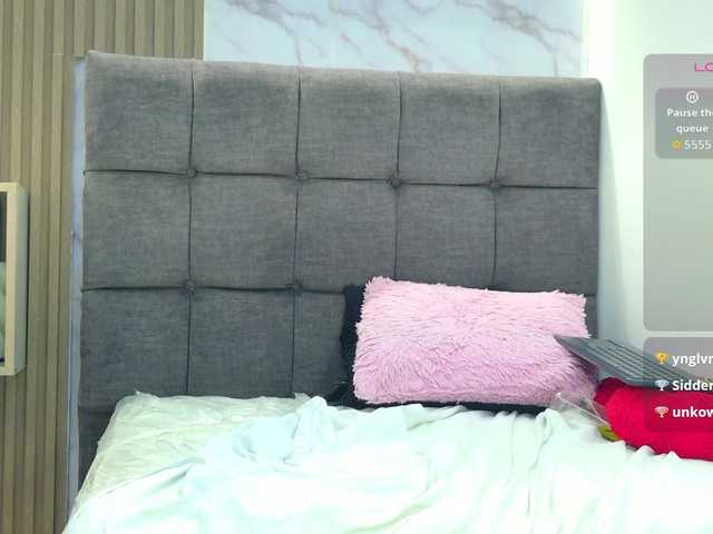 Pearl-Kitty live cam on BongaCams