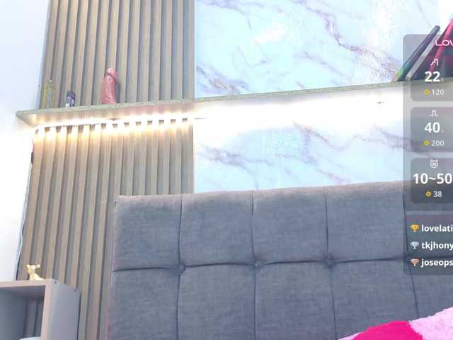 Pearl-Kitty live cam on BongaCams