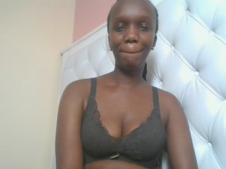 Naughtypetite1