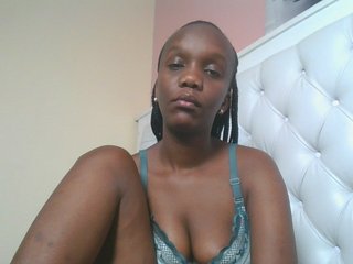 Naughtypetite1