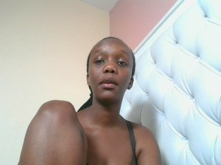 Naughtypetite1