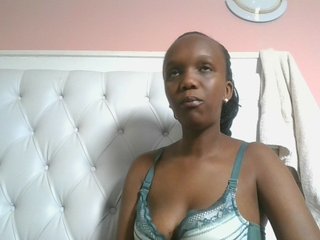 Naughtypetite1