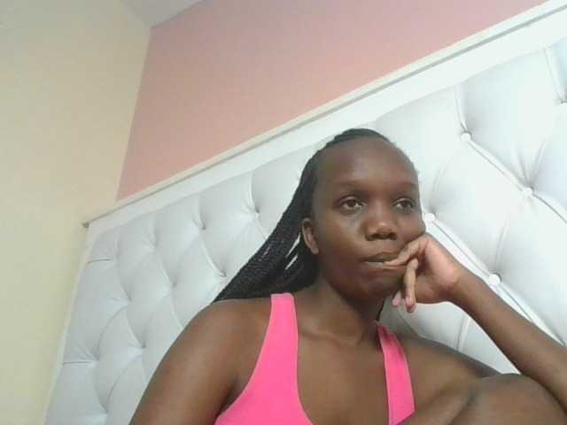 Naughtypetite1