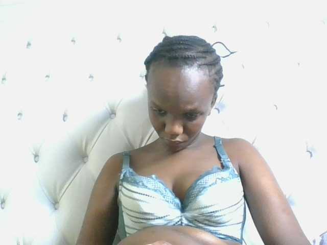 Naughtypetite1