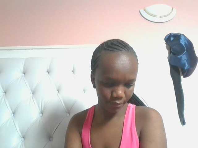 Naughtypetite1