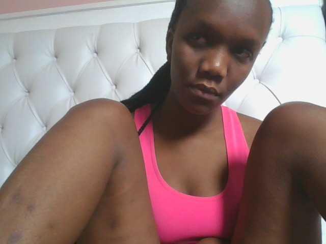 Naughtypetite1