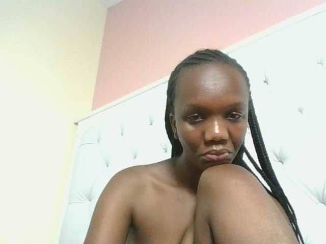 Naughtypetite1