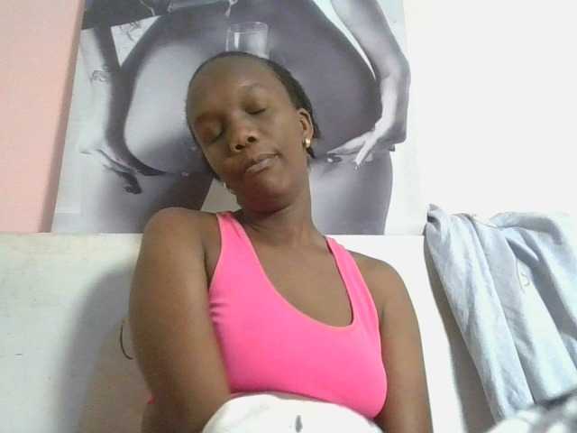Naughtypetite1