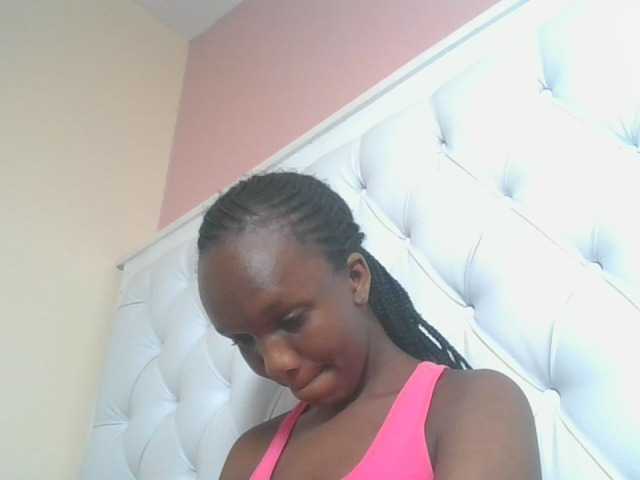 Naughtypetite1
