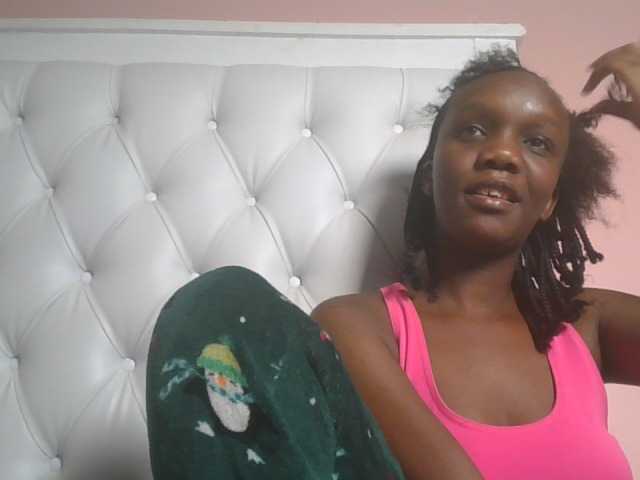 Naughtypetite1