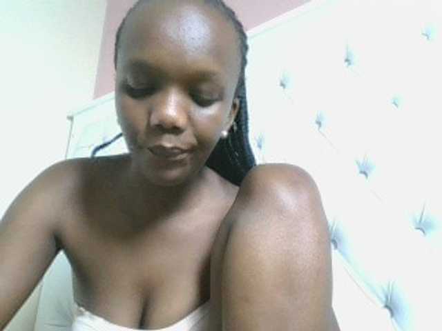 Naughtypetite1