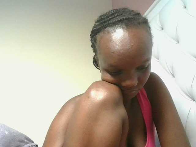 Naughtypetite1