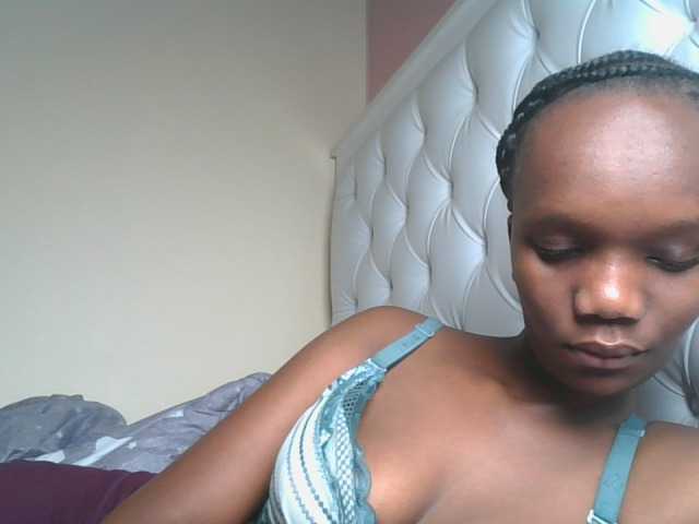 Naughtypetite1