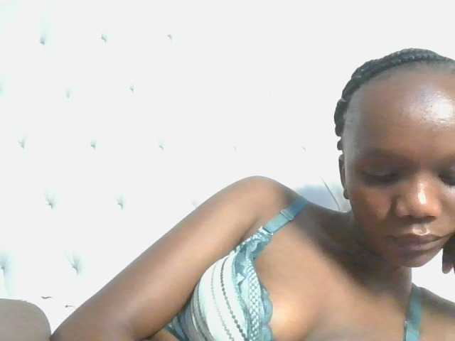 Naughtypetite1