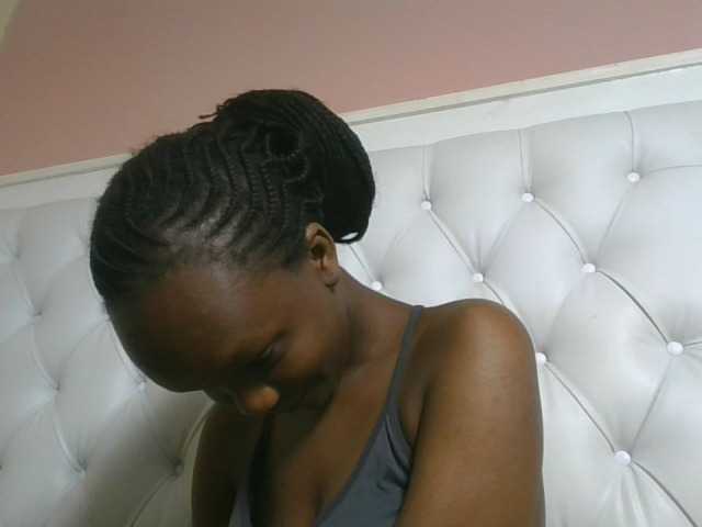 Naughtypetite1