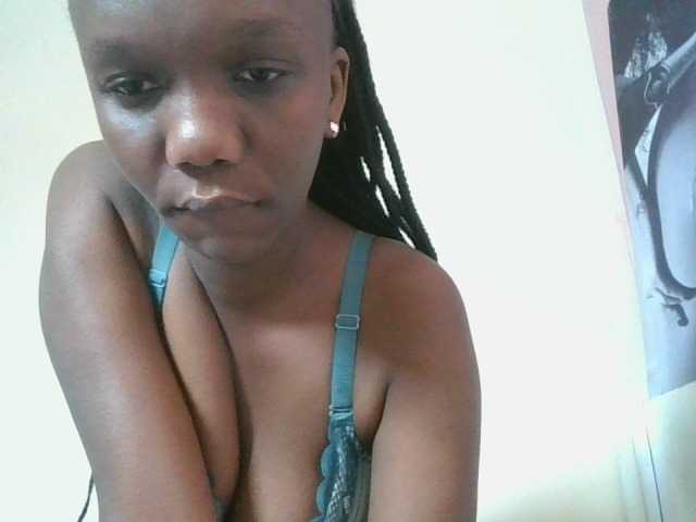 Naughtypetite1