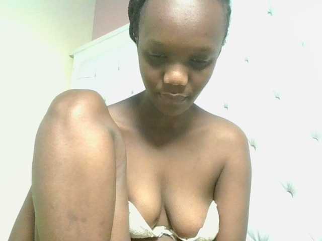 Naughtypetite1