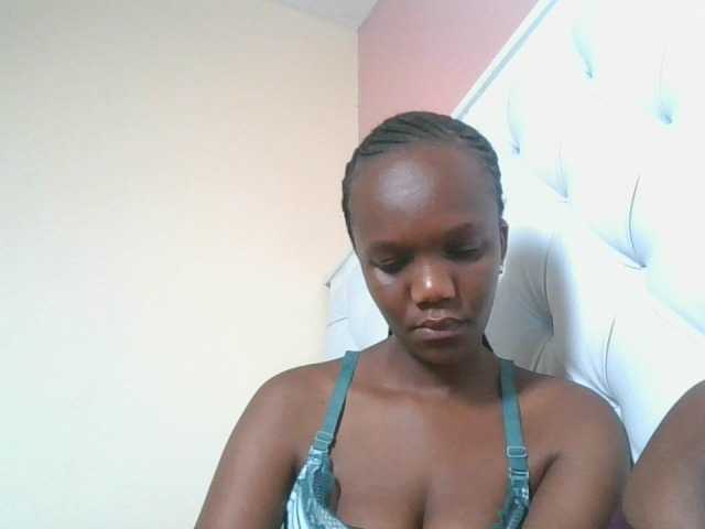 Naughtypetite1